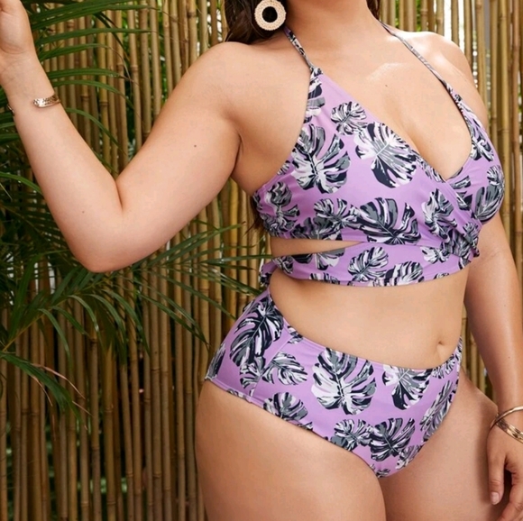 Tropical Wrap Bikini - Picture 1 of 5